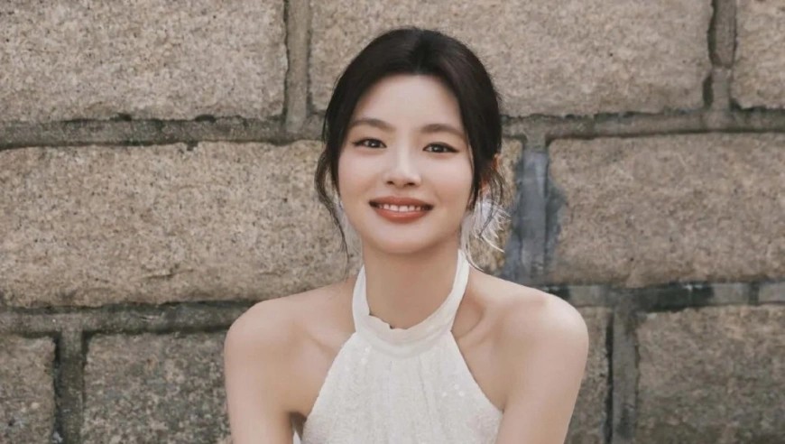 4对明星夫妻合体,胡静戚薇反差大,韩庚成人生赢家