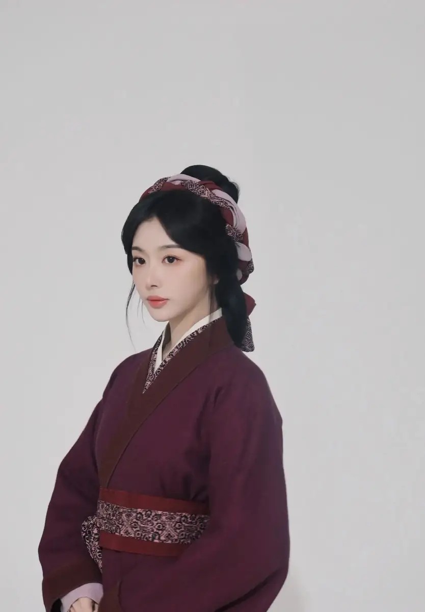 知名五代女团爱豆,遇到朴宝剑的告白