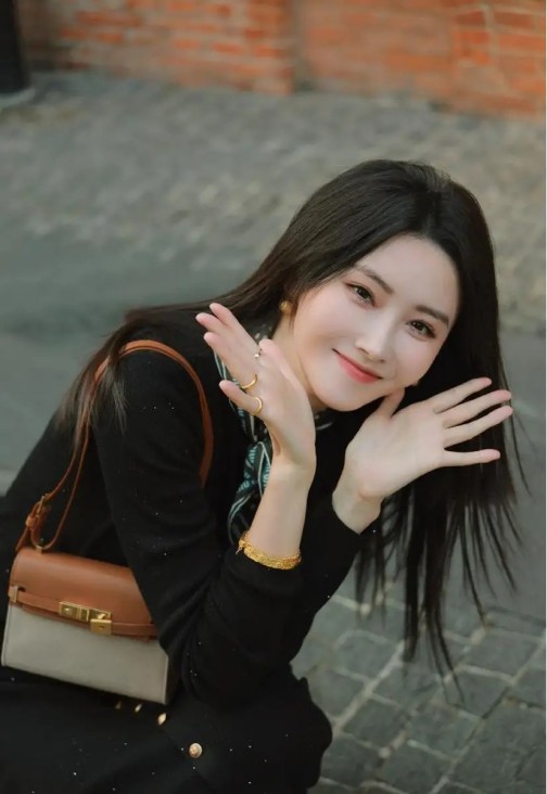 霉霉写给利亚姆·佩恩的2017年亲笔信拍卖 成交价达7500英镑