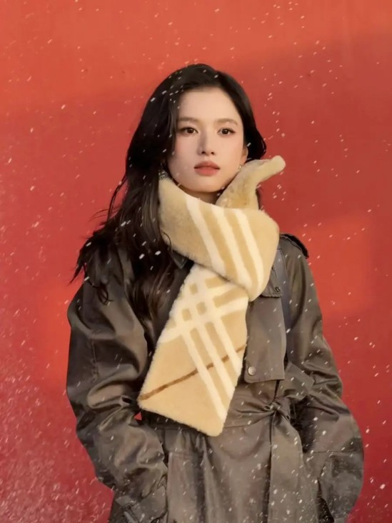 Chanel“跌落”神坛？把2026高级手工坊大秀带到纽约地铁，走进平视时代