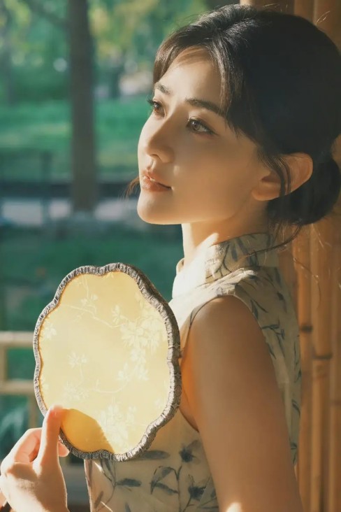 《最好的朋友》首映 段奥娟等获“爱心大使”荣誉