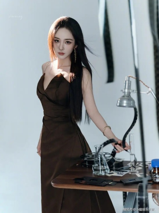 当AI吐出脏话，我们听见的究竟是谁的声音